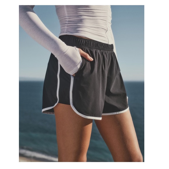 Abercrombie & Fitch Pants - Abercrombie YPB sprintTEK High Rise Lined Short Sz XS